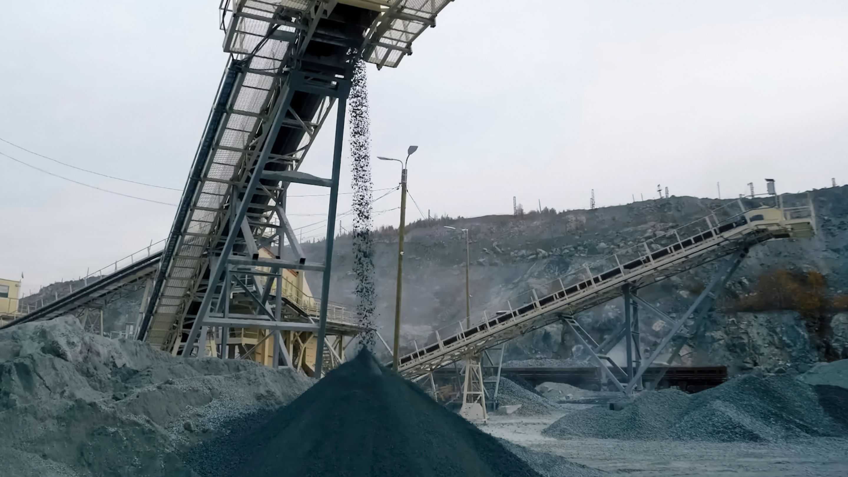 PLN Pastikan Listrik Aman, Stok Batu Bara 15,9 Hari dan Gas 12 Hari